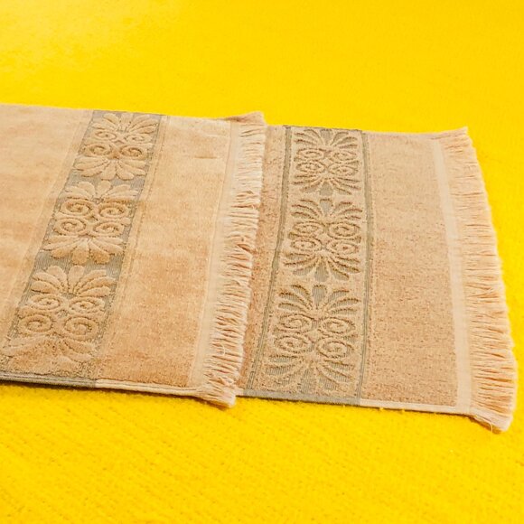 Vintage 70s CANNON Monticello Bath Towel 22"x45": Mocha Brown Reversible Floral - Picture 6 of 10